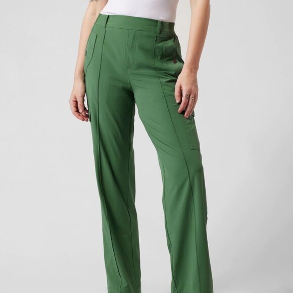 Athleta Pants - Athleta Vienna Cargo pants Size 2